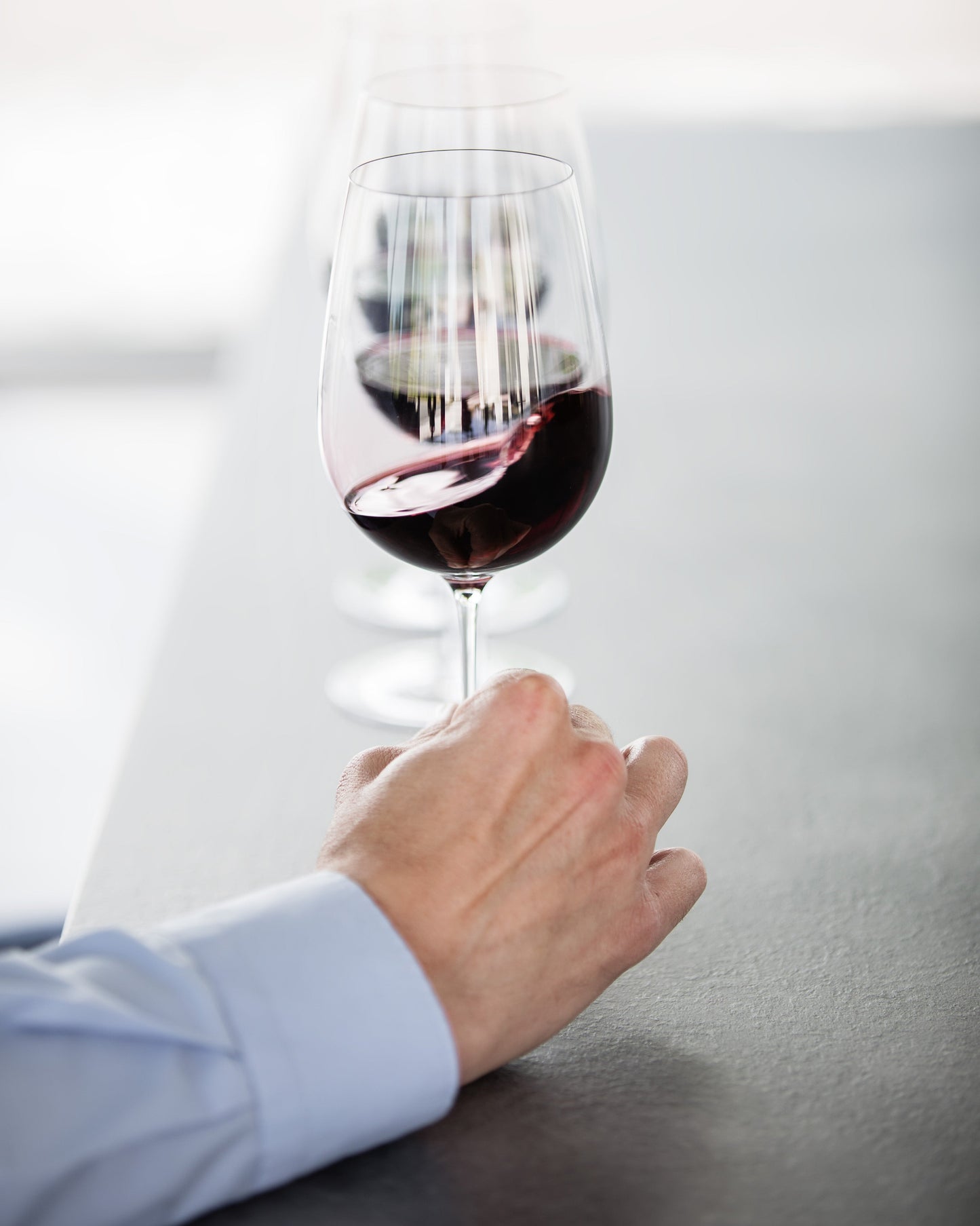 L'Esthete Wine Glass