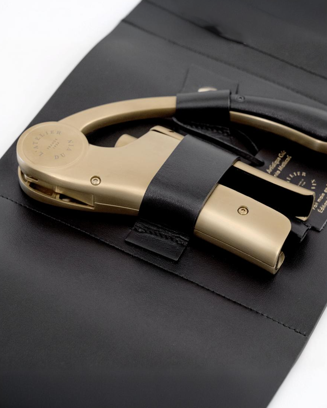 Oeno Motion Nomad Gold, Wine Opener with Case