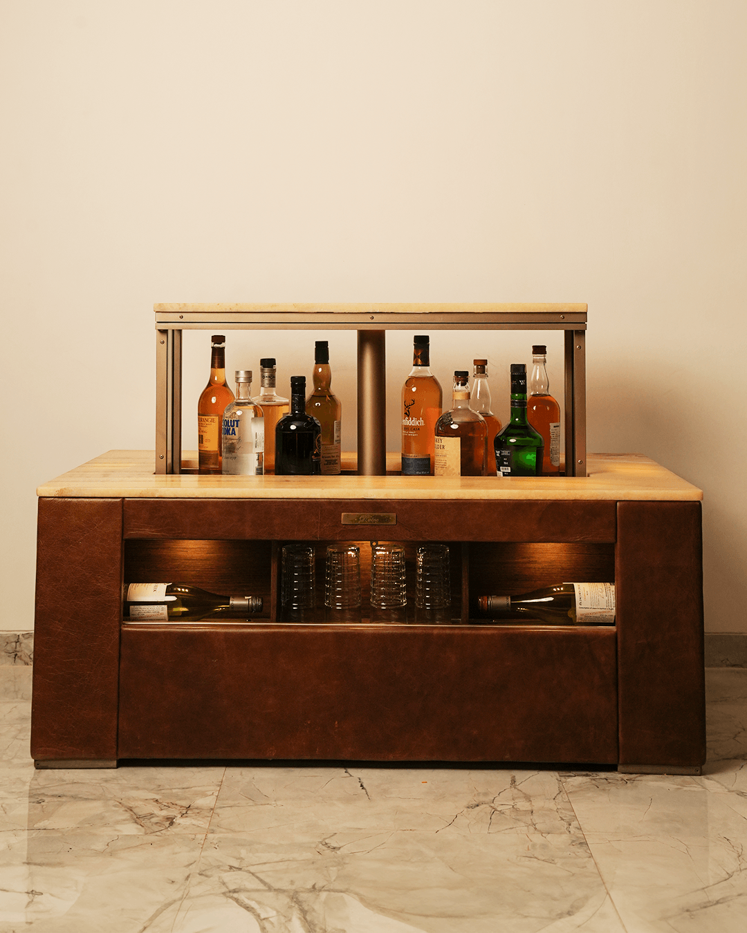 D’Wine Centre Table Bar, Large