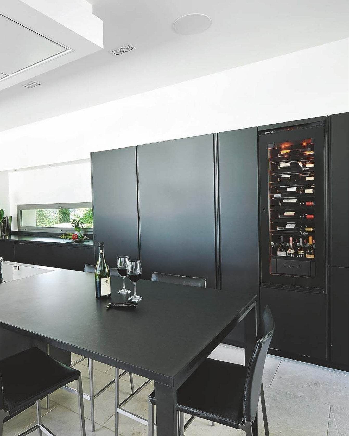 Inspiration Single Temperature Wine Cabinet, Medium