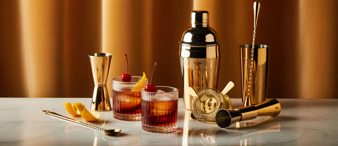 Hosting a Cocktail Party: Your Barware Checklist