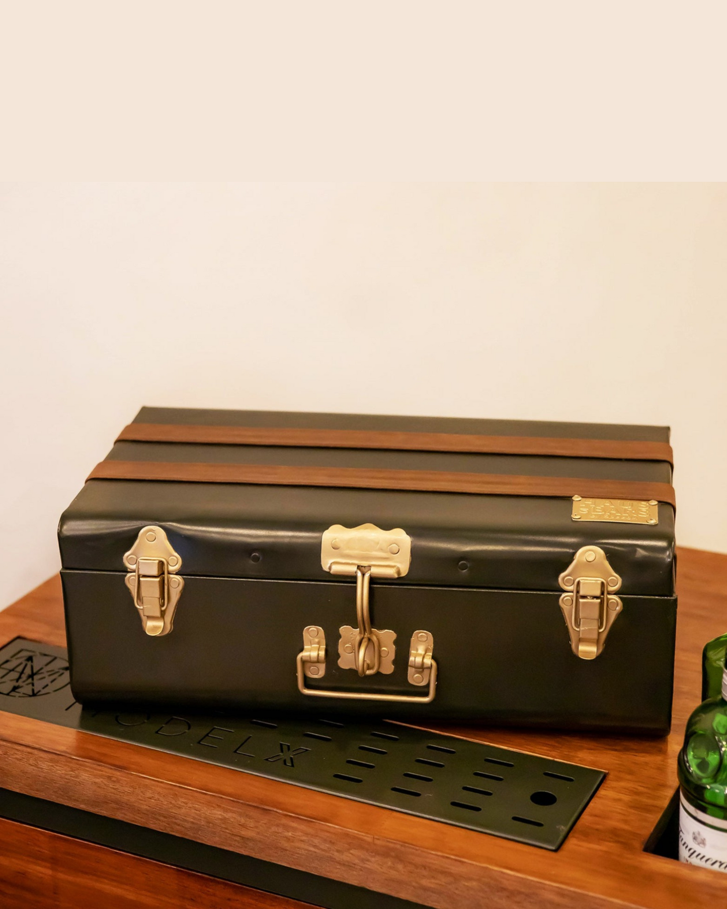 Portable Trunk Bar, Royal Green