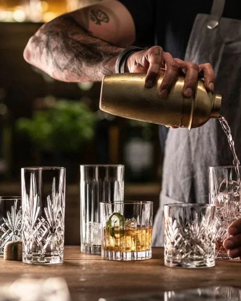 Show Bar Glass Gift Set