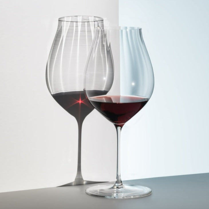 Performance Pinot Noir, Red Wine Glass, Set of 2