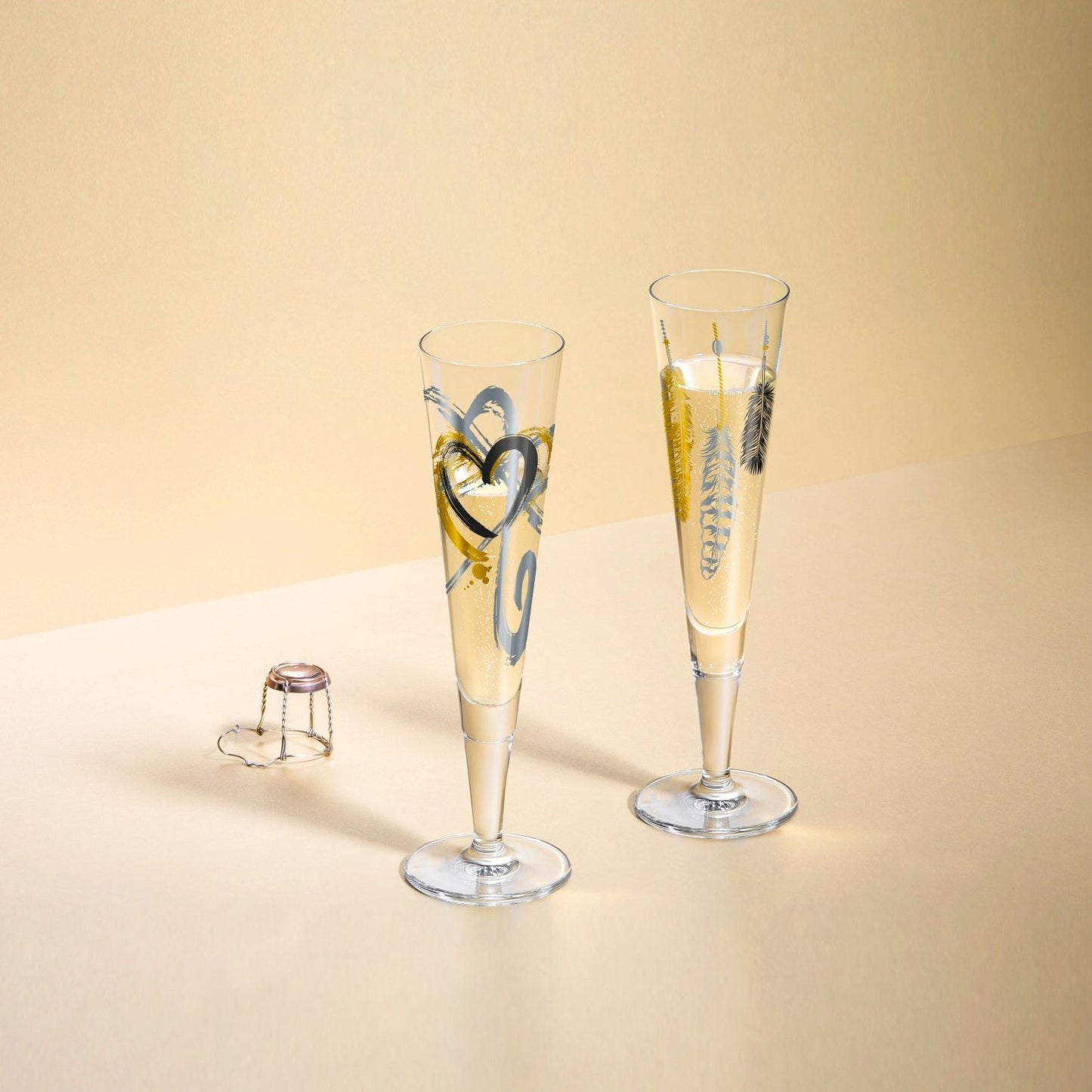 Goldnacht #3, Champagne Glass